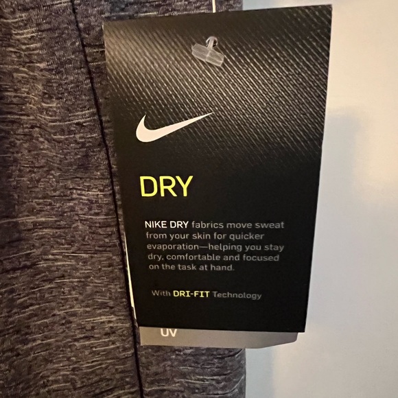 Mens dry fit Nike size M - Picture 3 of 5
